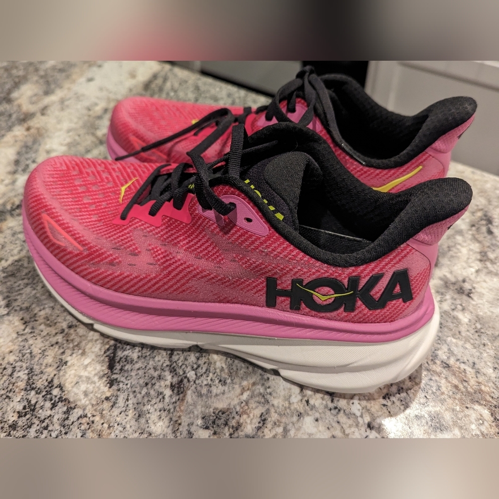 Hoka Clifton 9